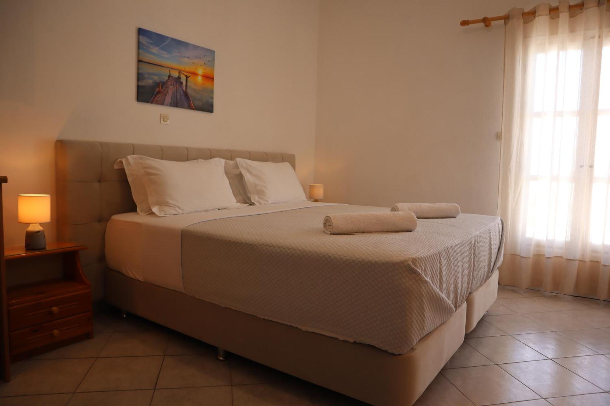 Pension St.George Rooms & Studios Perivolos Zewnętrze zdjęcie