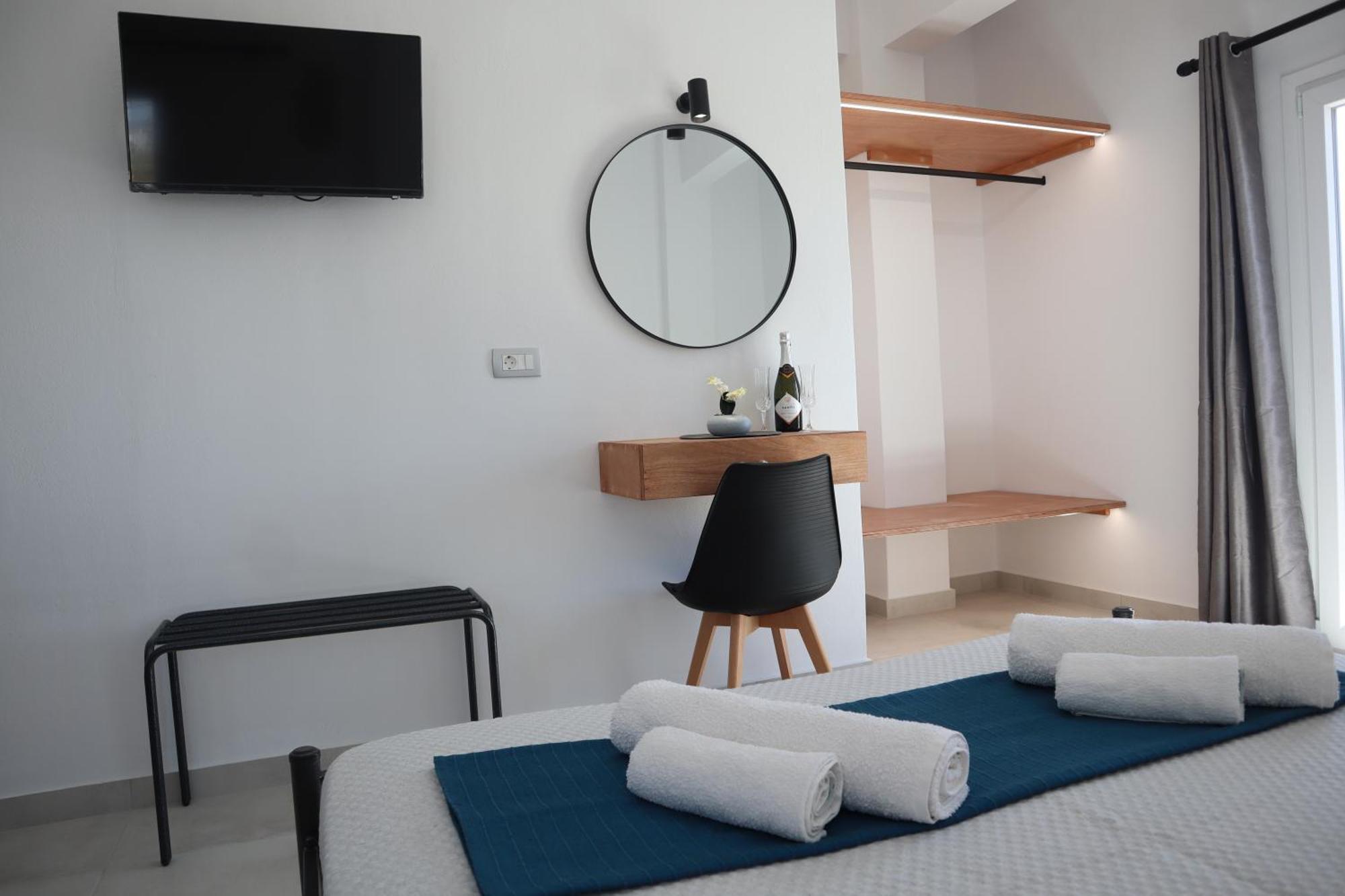 Pension St.George Rooms & Studios Perivolos Zewnętrze zdjęcie