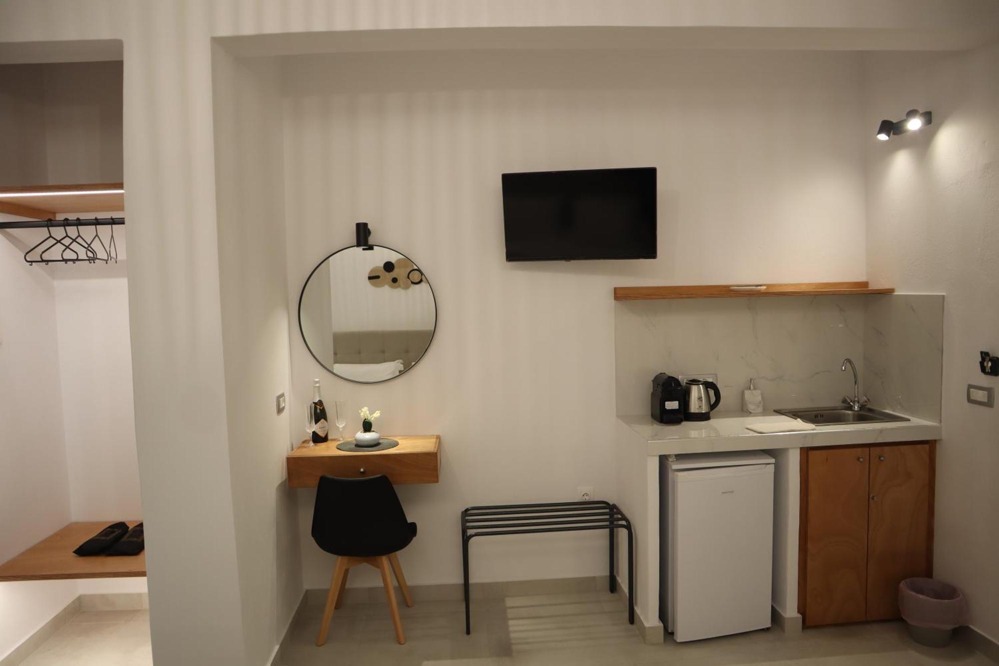 Pension St.George Rooms & Studios Perivolos Zewnętrze zdjęcie
