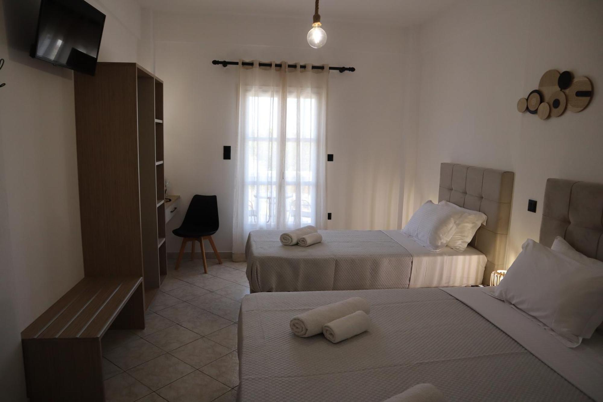 Pension St.George Rooms & Studios Perivolos Zewnętrze zdjęcie