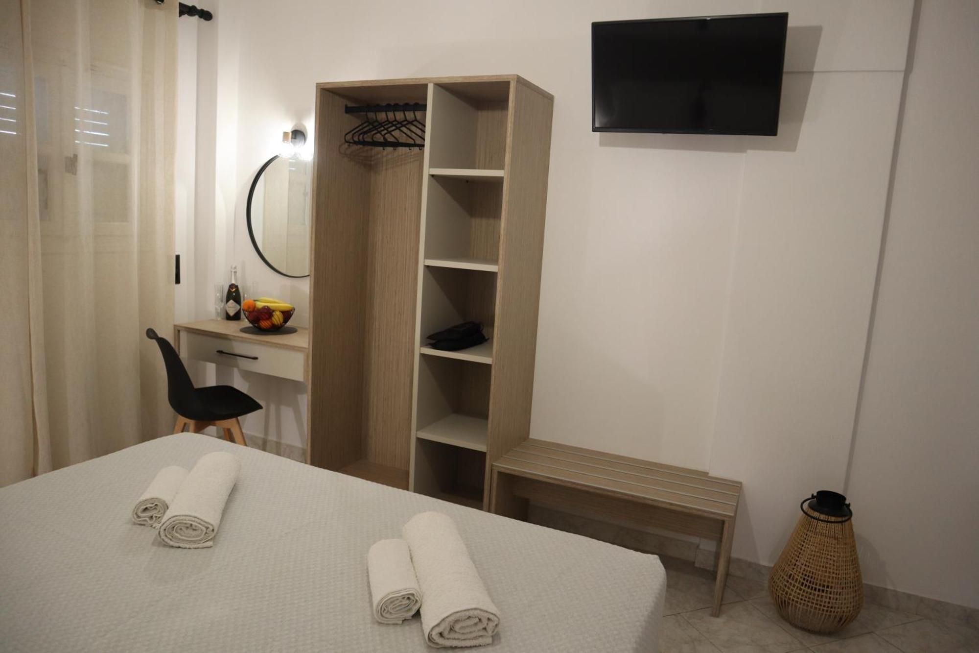 Pension St.George Rooms & Studios Perivolos Zewnętrze zdjęcie